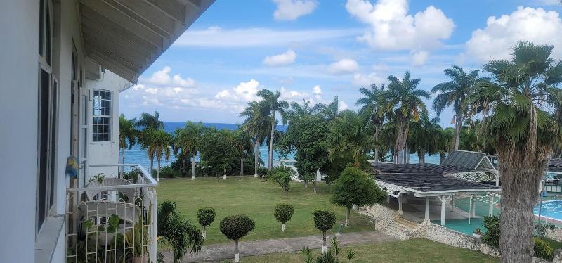 Seacastles Exclusive Vacation Rentals image