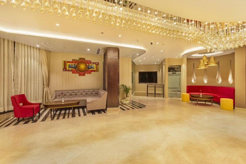 The Vaishnodevi Sarovar Portico image
