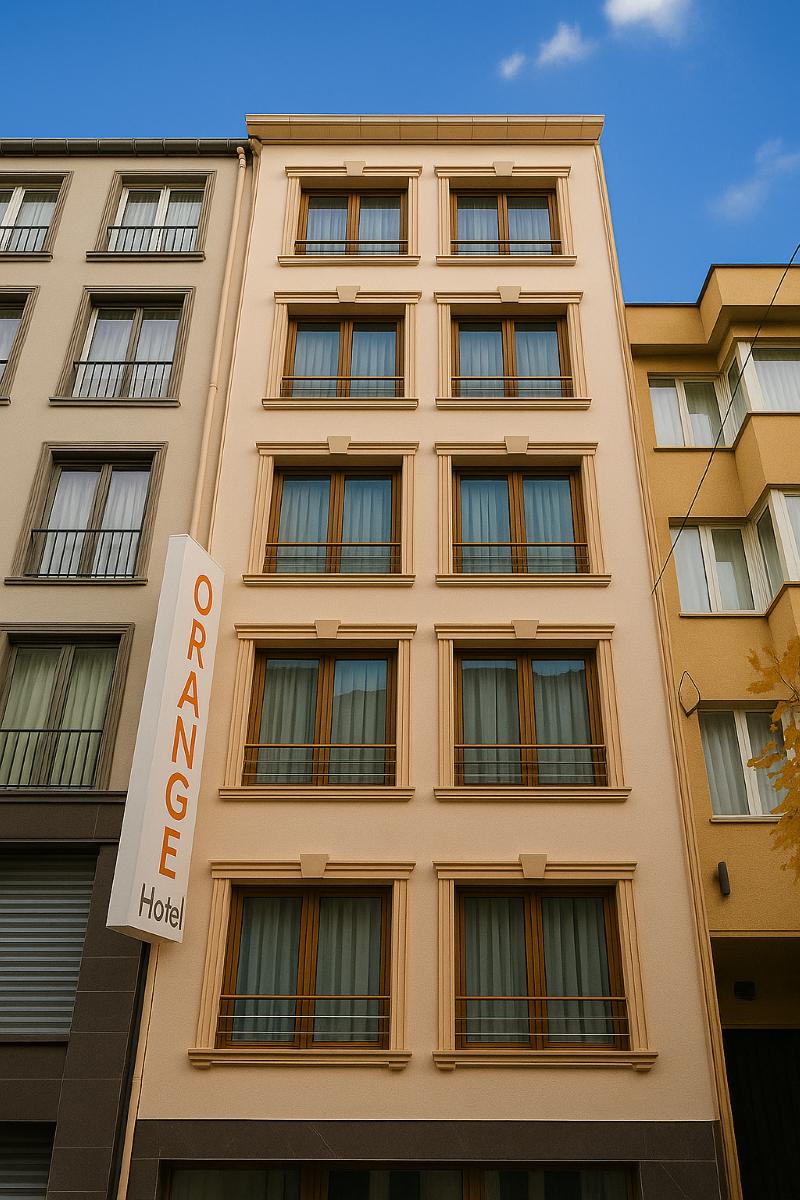 Orange Hotel