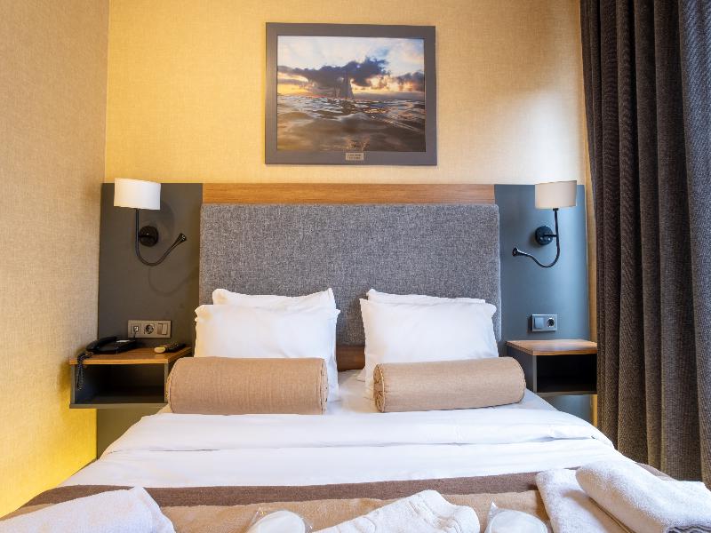 Orange Hotel & Spa image