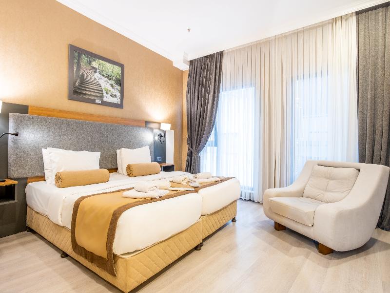 Orange Hotel & Spa image