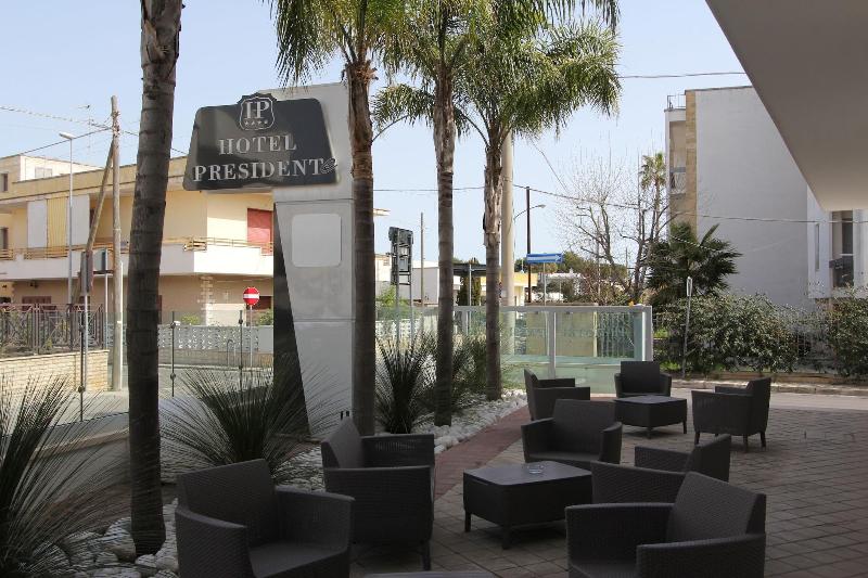 Hotel Presidente image