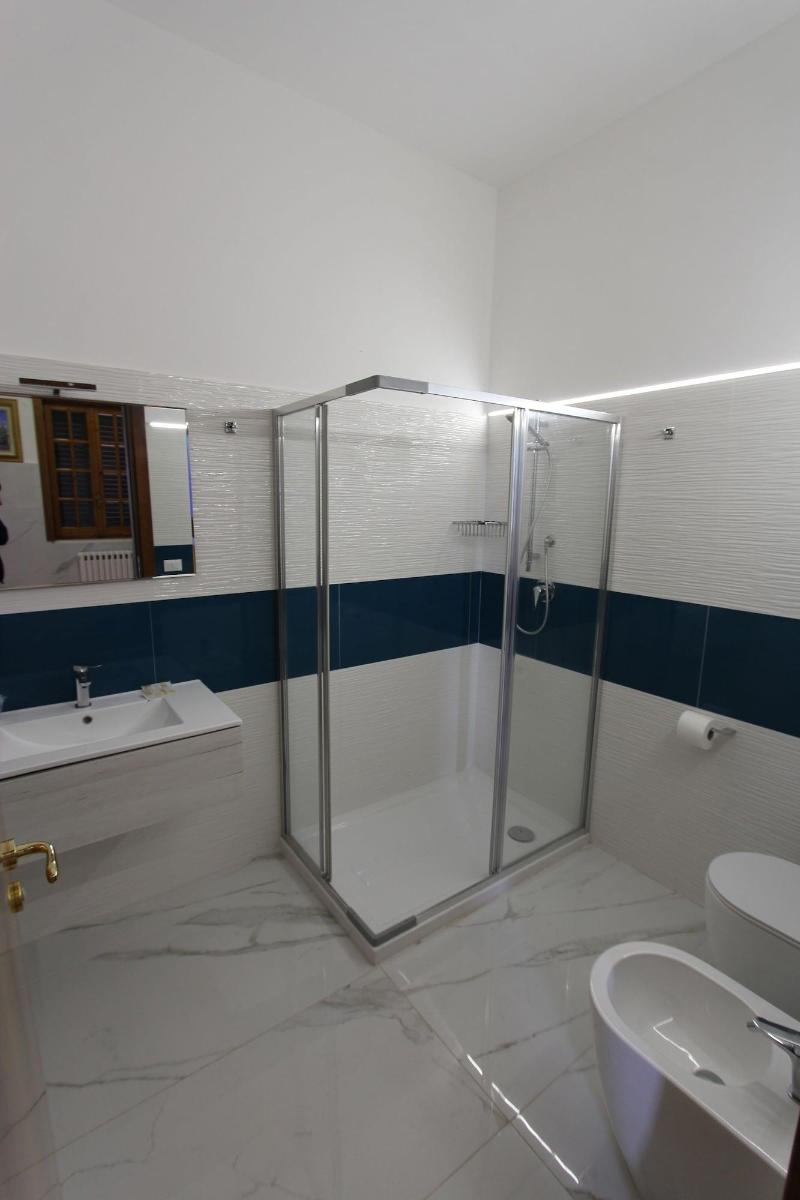 Hotel Presidente image