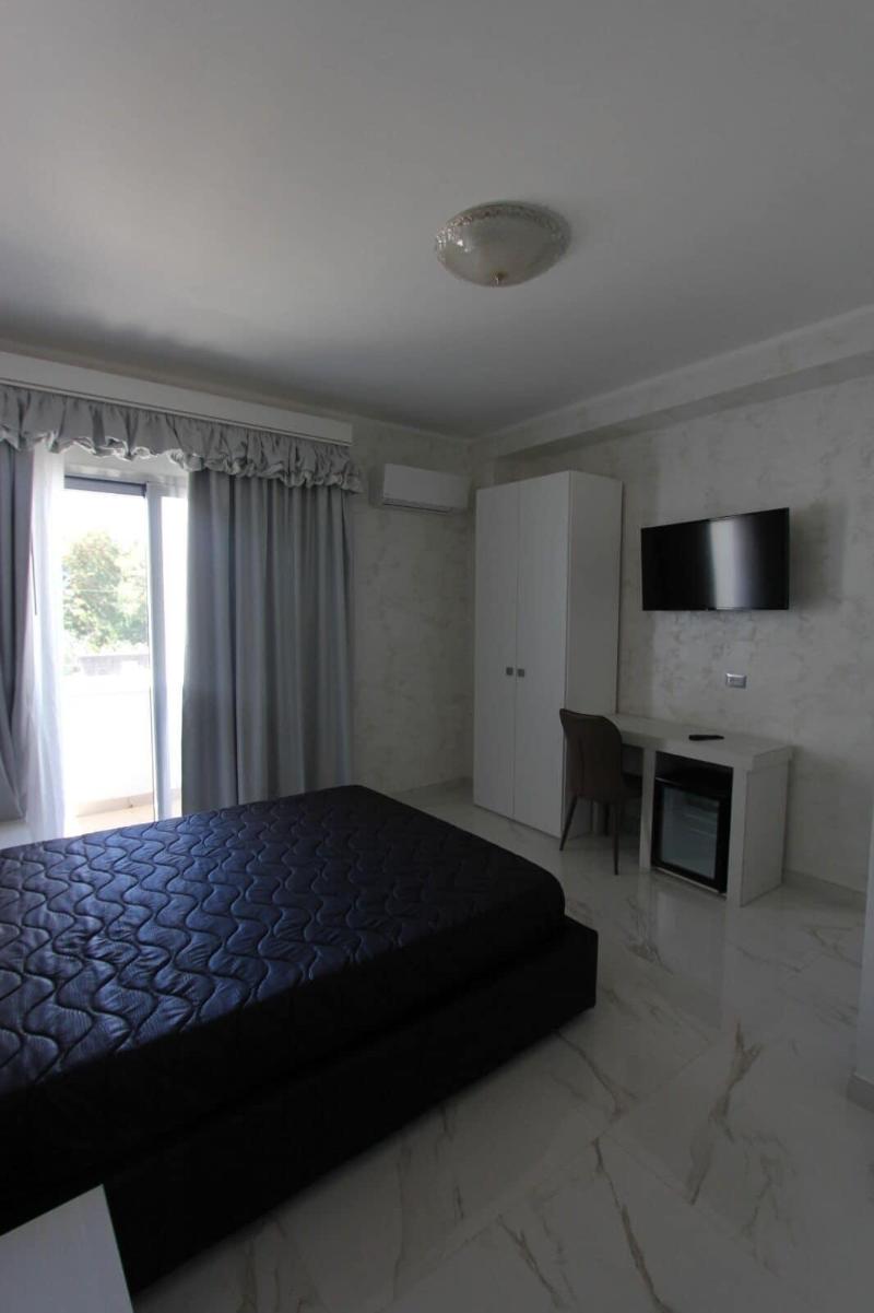 Hotel Presidente image