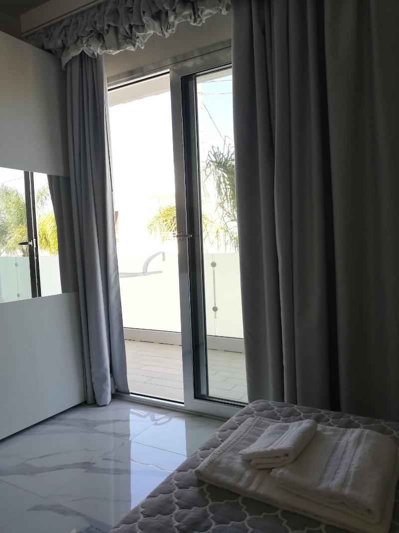 Hotel Presidente image