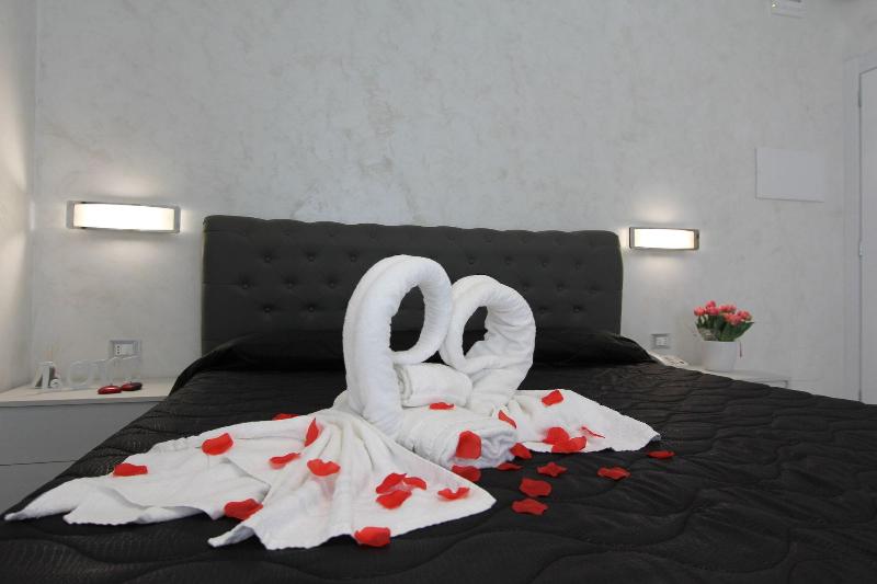 Hotel Presidente image