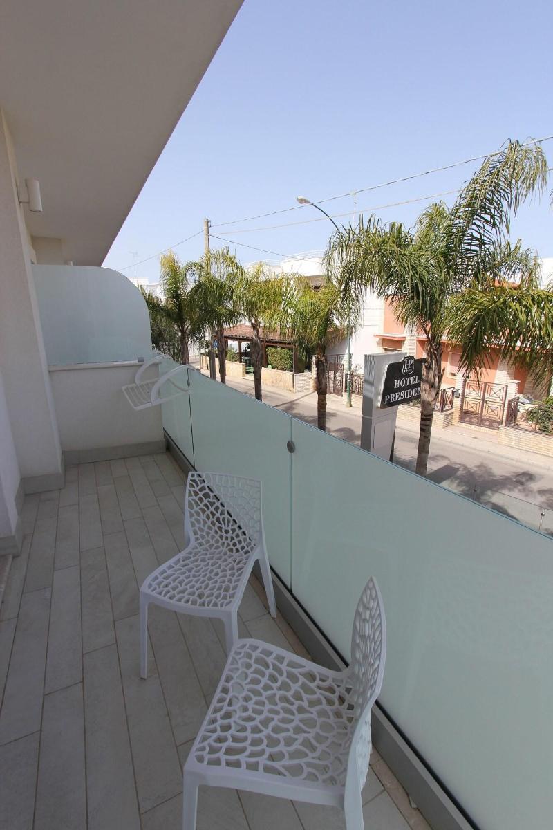 Hotel Presidente image