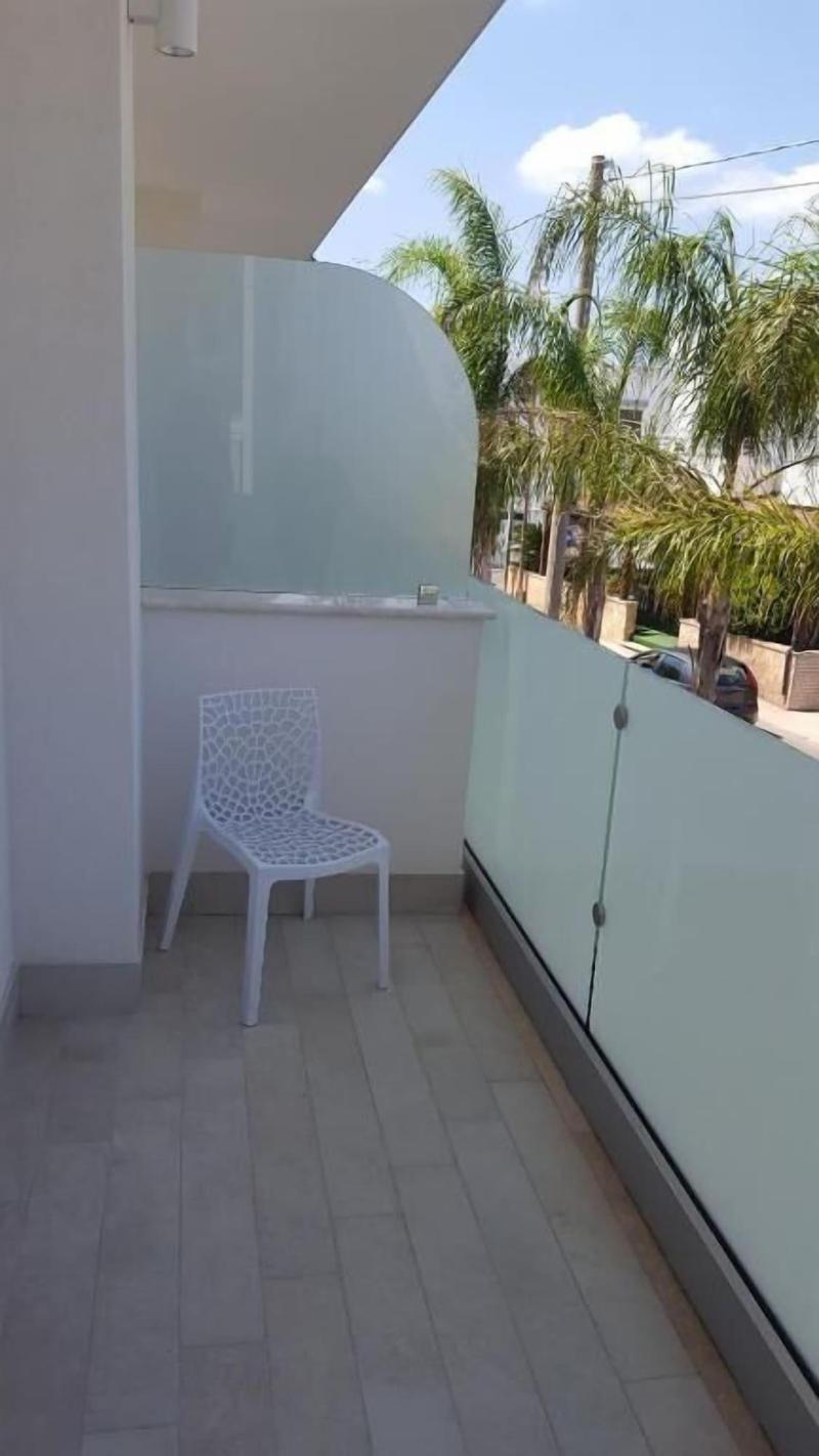 Hotel Presidente image