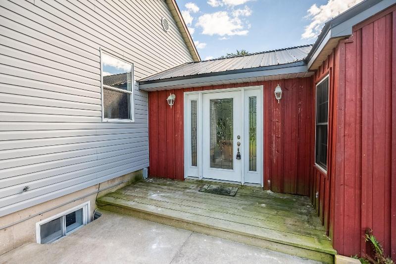 Cozy Cabin 300m Lake Erie — photo 3