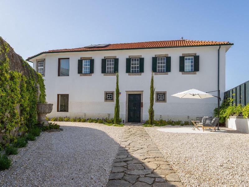Fonte Santa Manor House image