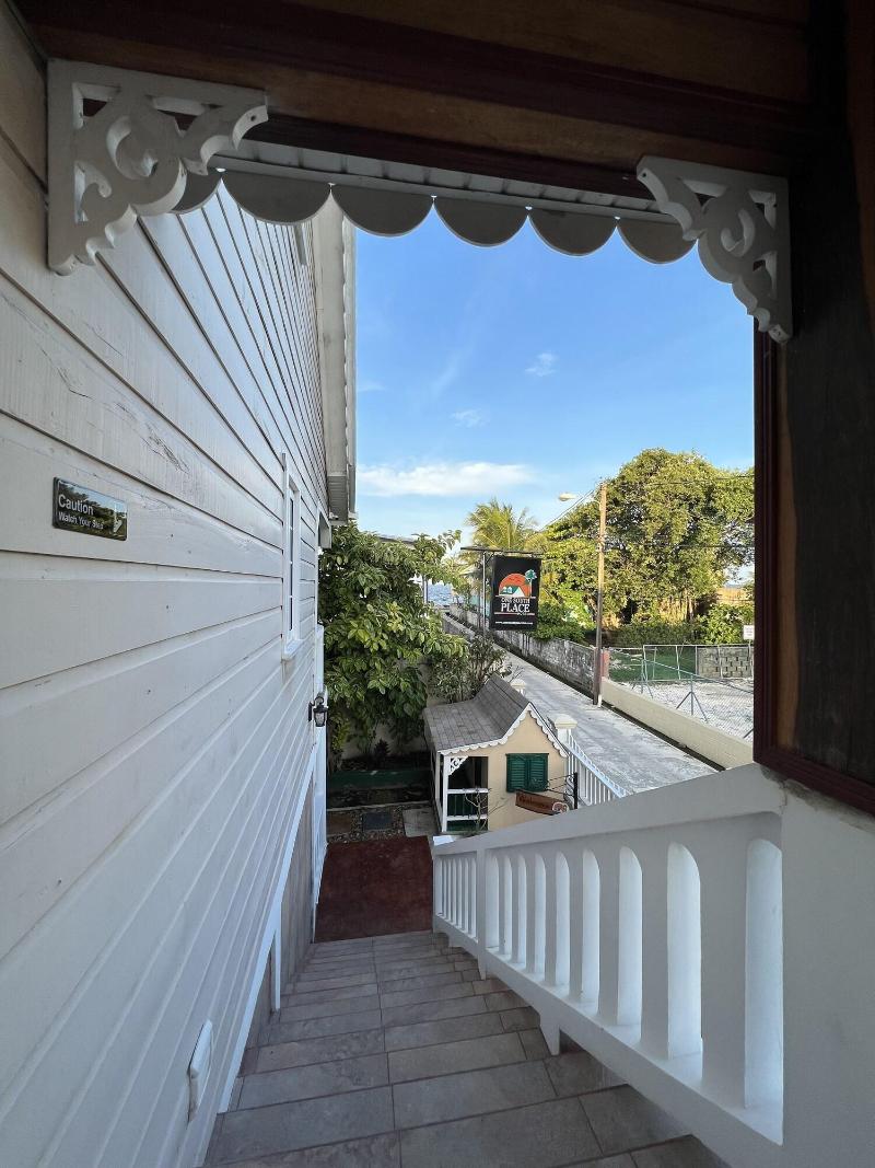 One South Place Hotel image