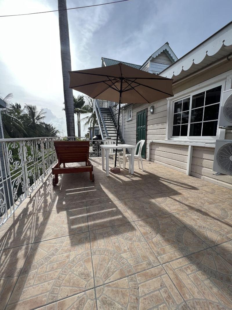 One South Place Hotel image