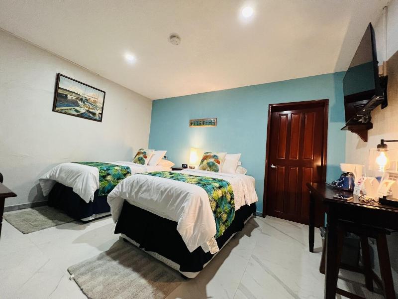 One South Place Hotel image