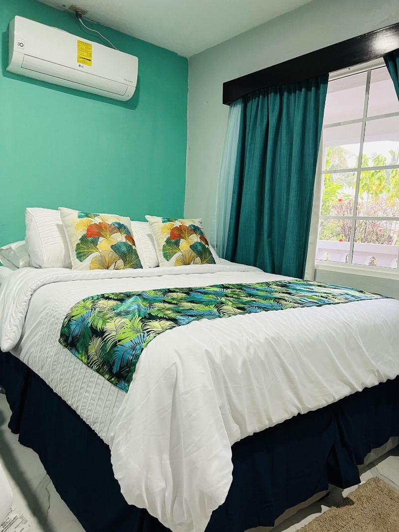 One South Place Hotel image