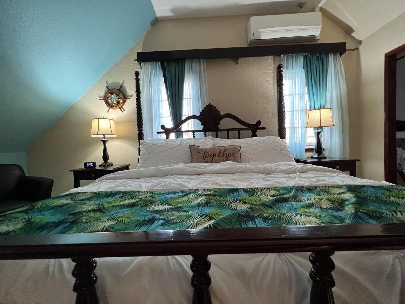 One South Place Hotel image