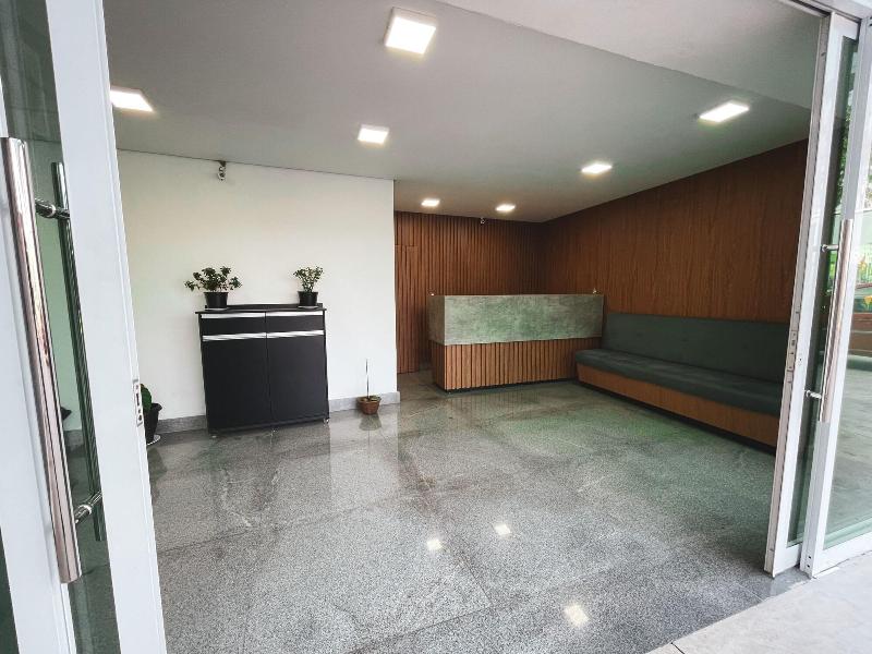 Age Hotel image