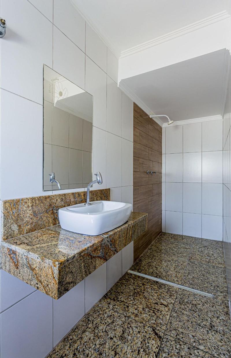Age Hotel image