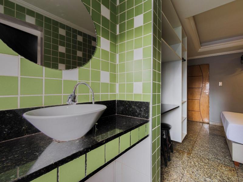 Age Hotel image