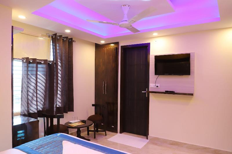 Shivaka Inn image