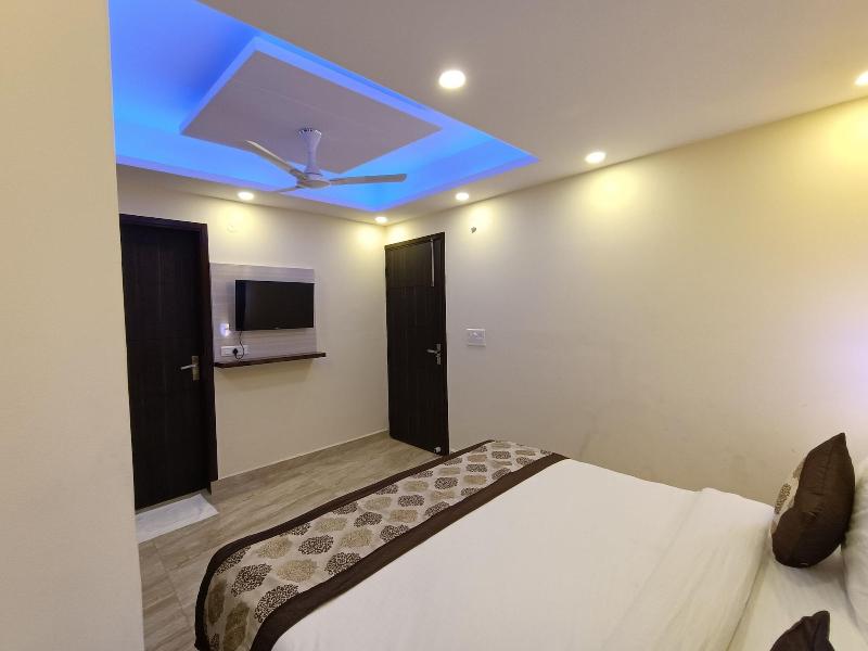 Shivaka Inn image