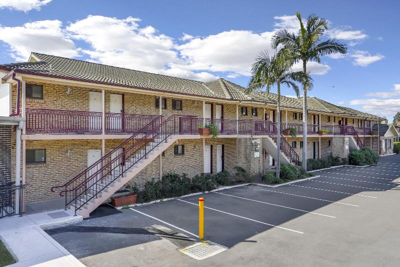 Gateway Motel image