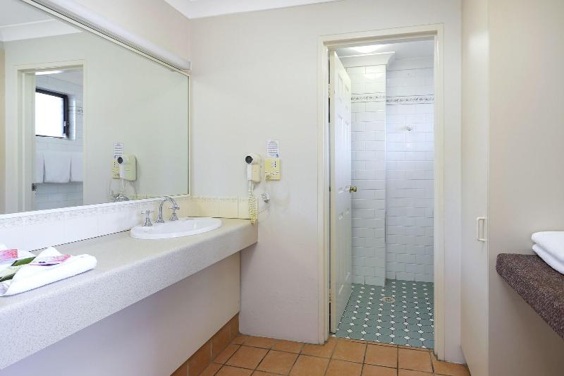 Gateway Motel image