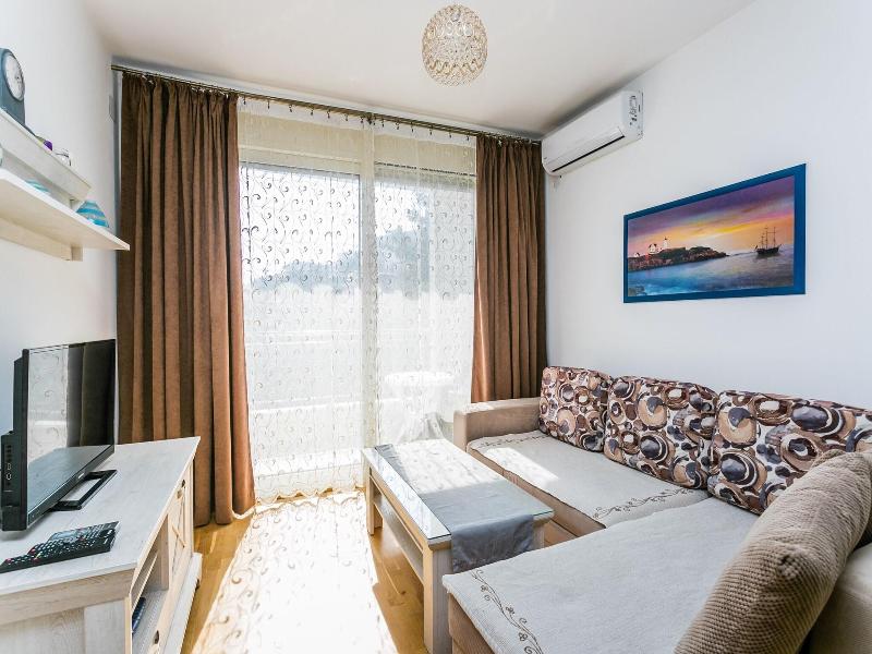 Apartments Lora image