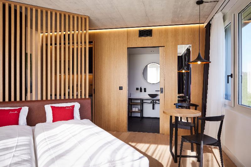 Tailormade Hotel Rigiblick Kuessnacht image