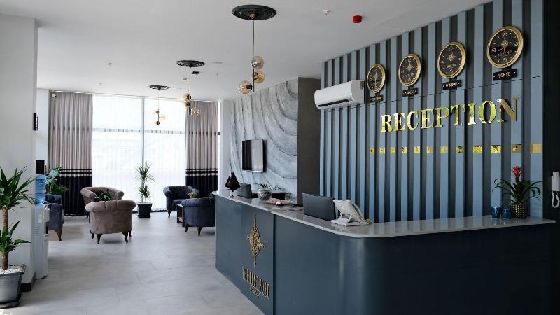 The Rest Port Hotel image