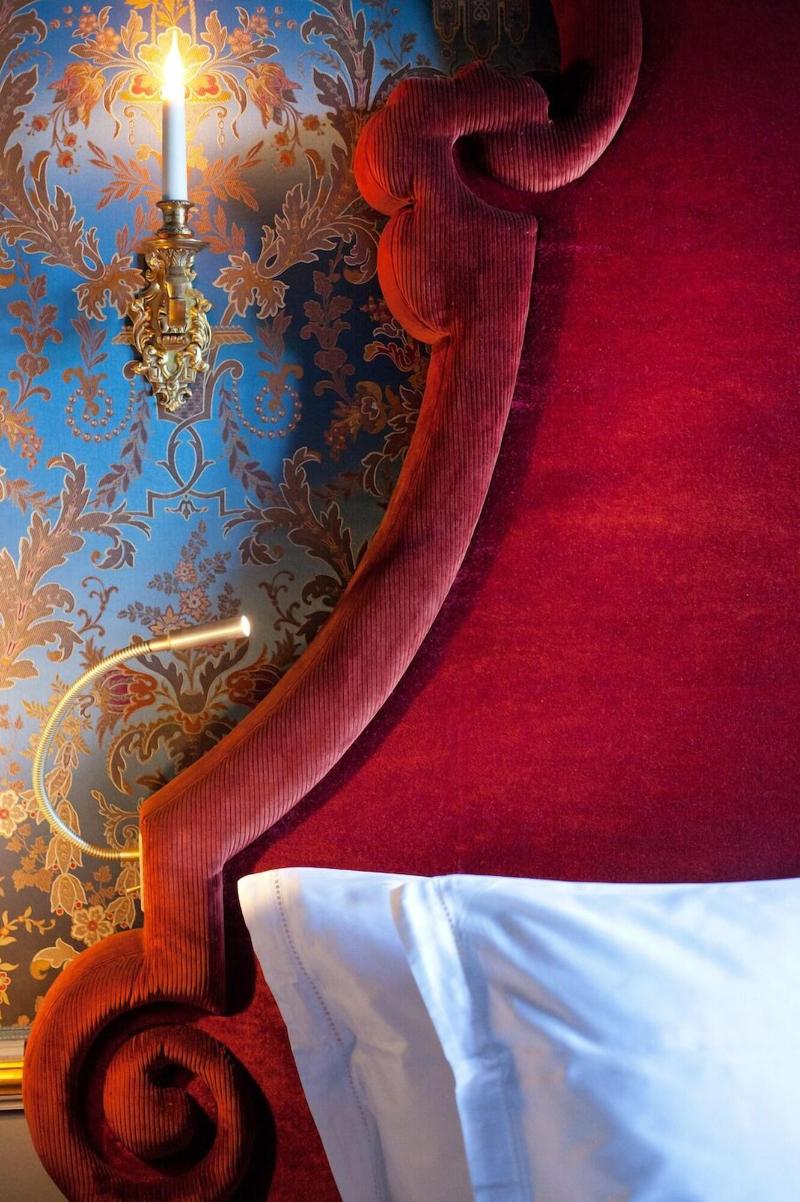 Cha Teau Louise De La Vallia Re image
