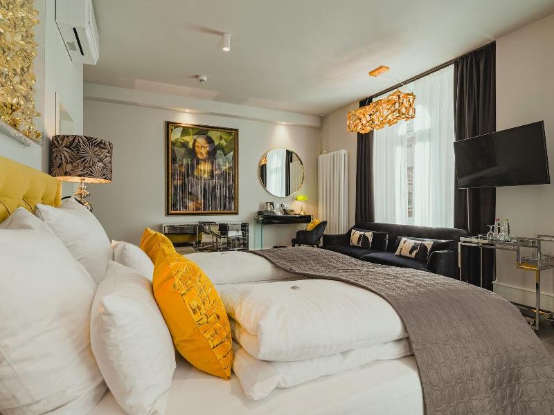 Bs Boutique Hotel image
