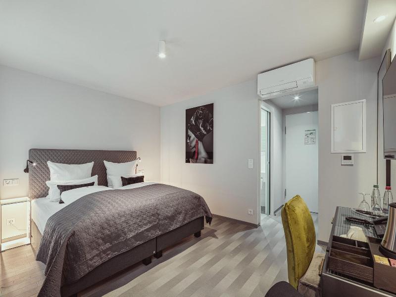 Bs Boutique Hotel image