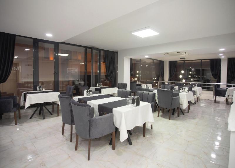 Pelit Park Hotel image