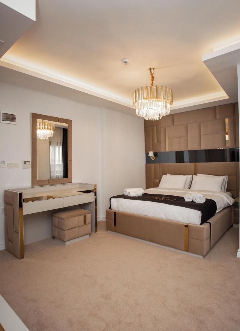Pelit Park Hotel image