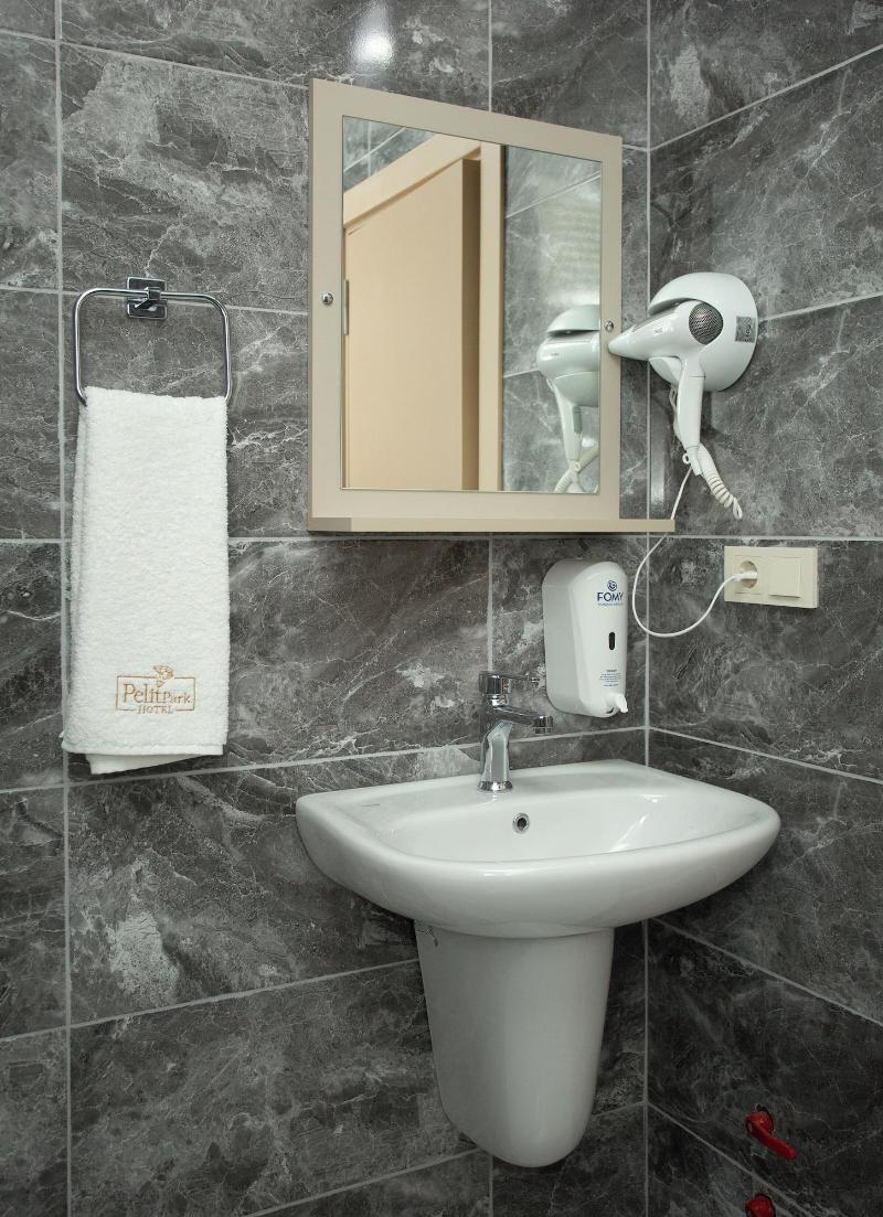 Pelit Park Hotel image