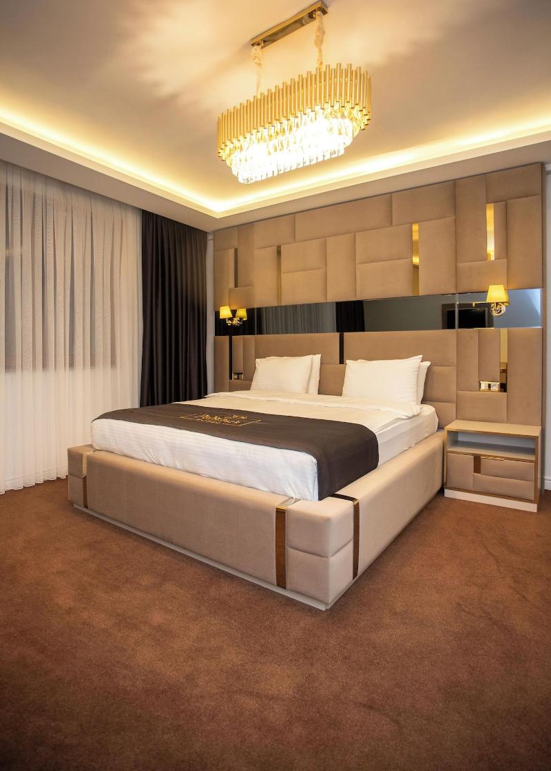 Pelit Park Hotel image
