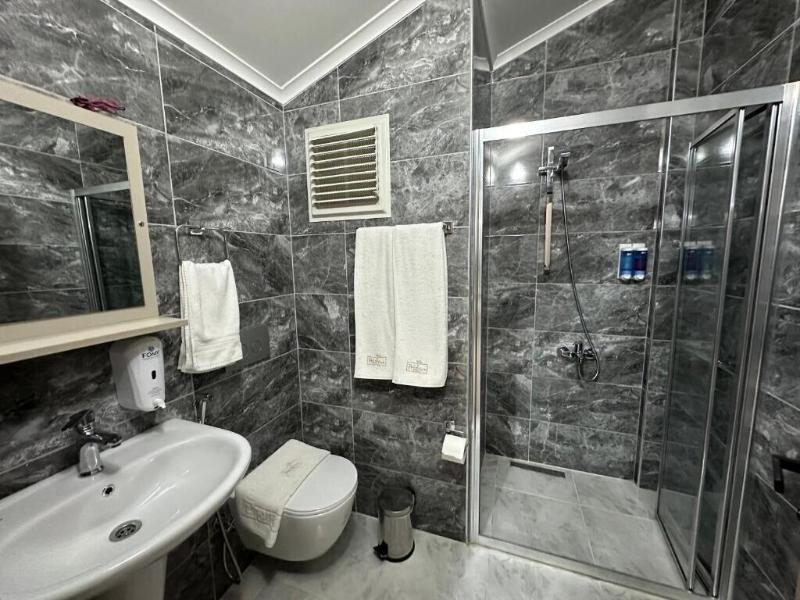 Pelit Park Hotel image