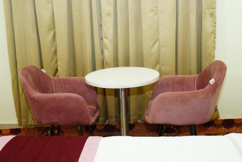 Hotel Twin Towers image