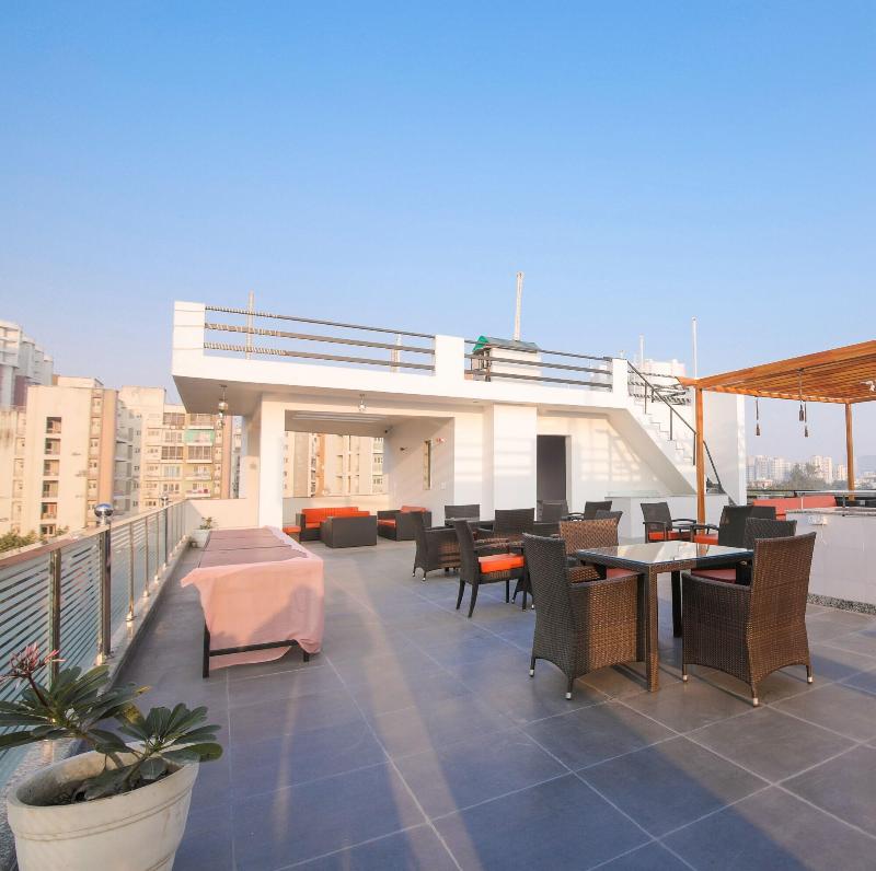 Hotel Twin Towers image