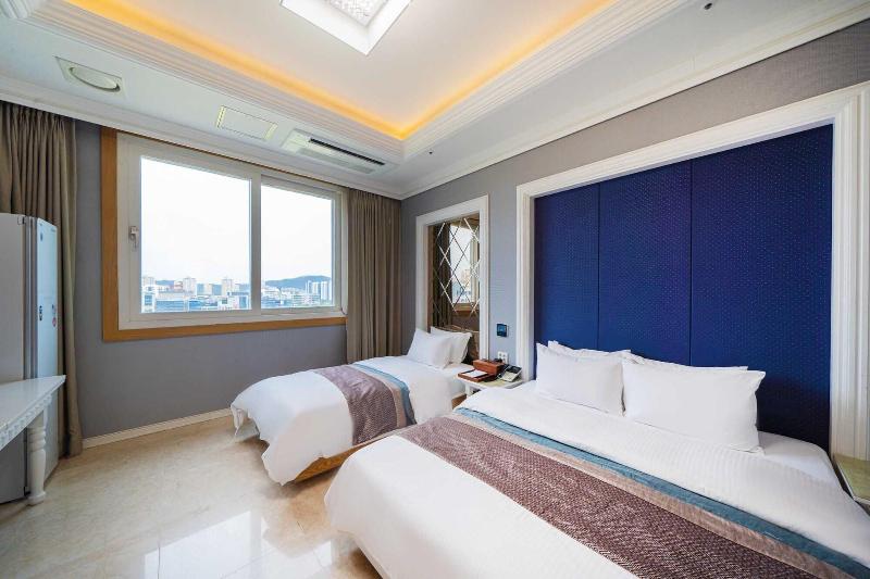 Hotel Core image