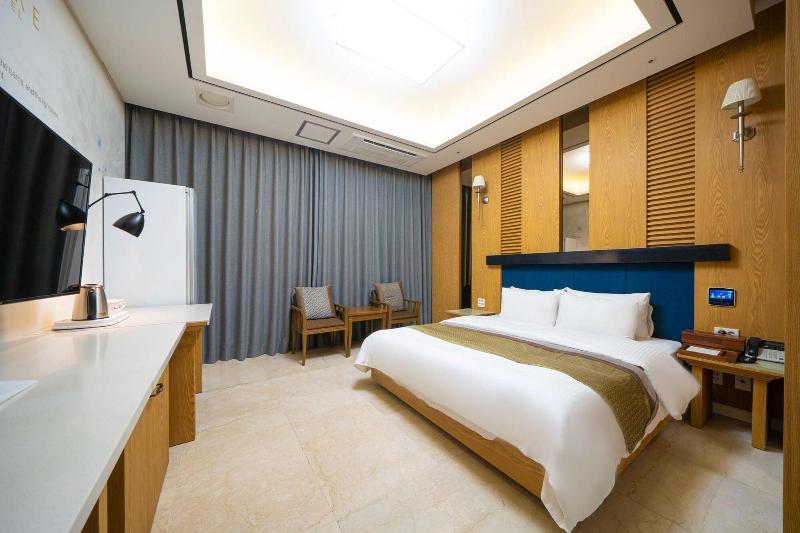 Hotel Core image