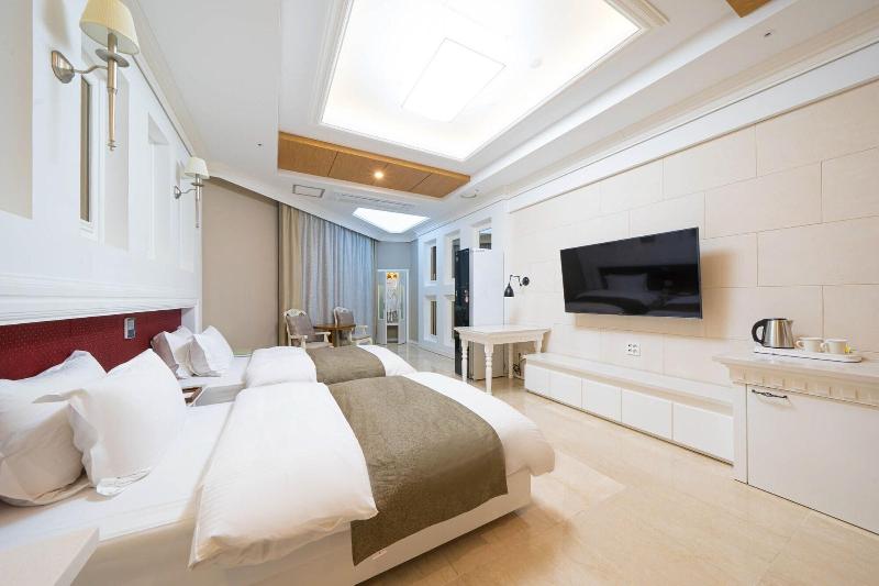 Hotel Core image