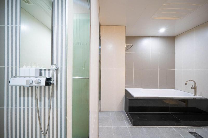 Hotel Core image