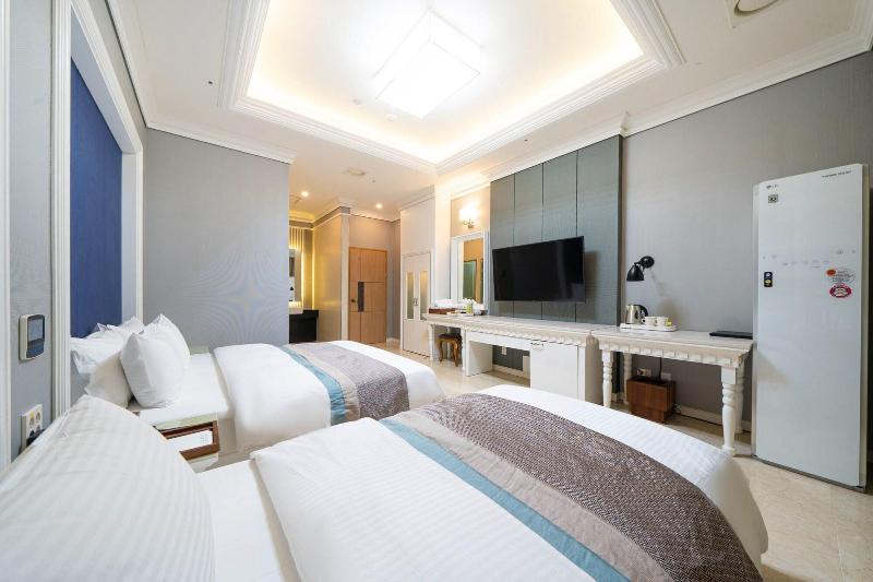 Hotel Core image