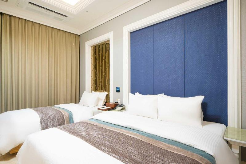Hotel Core image