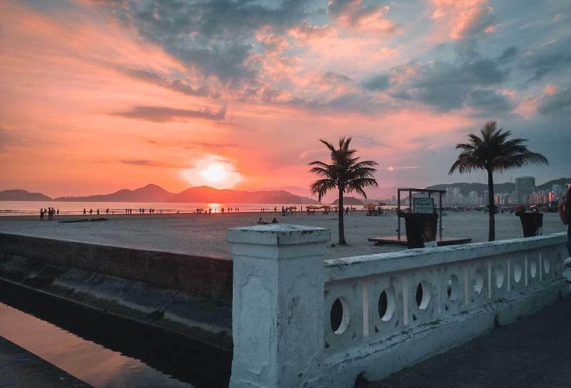 Frente A Praia Wi Fi Luxo E Requinte