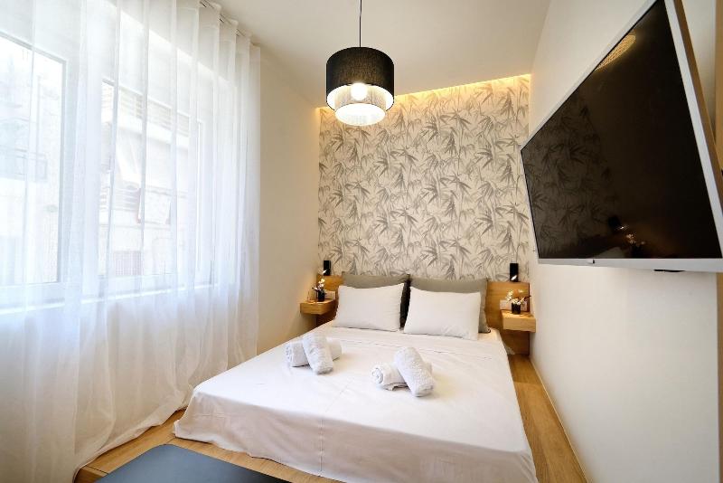 Eos Residence image