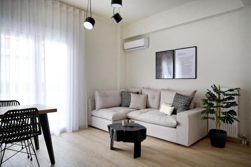 Eos Residence image