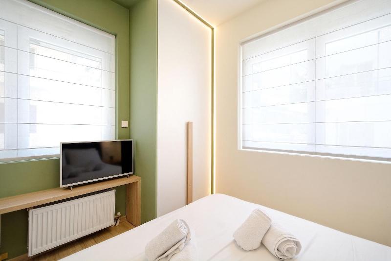 Eos Residence image