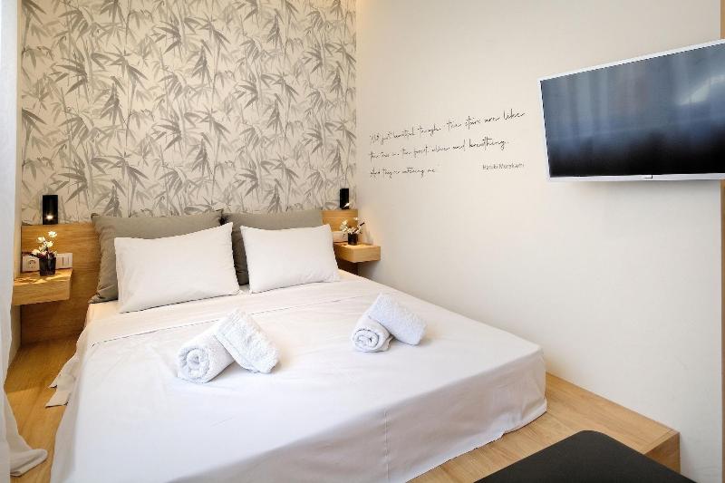 Eos Residence image